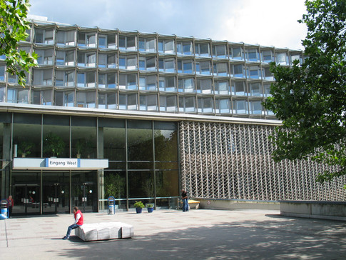 Diskussions-veranstaltung „Nichtraucherschutz in Krankenhäusern“ am 26.08.2015