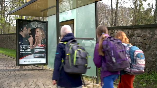 ARD berichtet über Blockade des Verbots der Tabakaußenwerbung