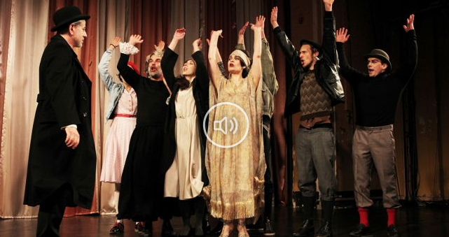 Rauchen auf der Bühne eines Kindertheaters: Lehrer drohen mit Boykott
