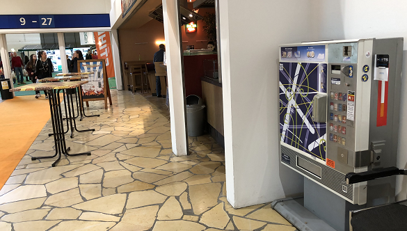 16 Zigarettenautomaten auf der Grünen Woche in Berlin